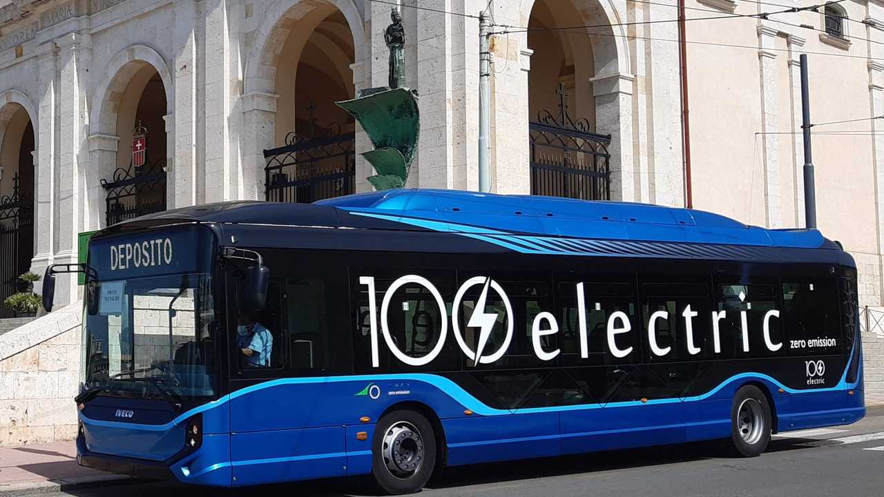 Iveco E-Bus (5)