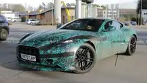 Foto espía del Aston Martin DB12