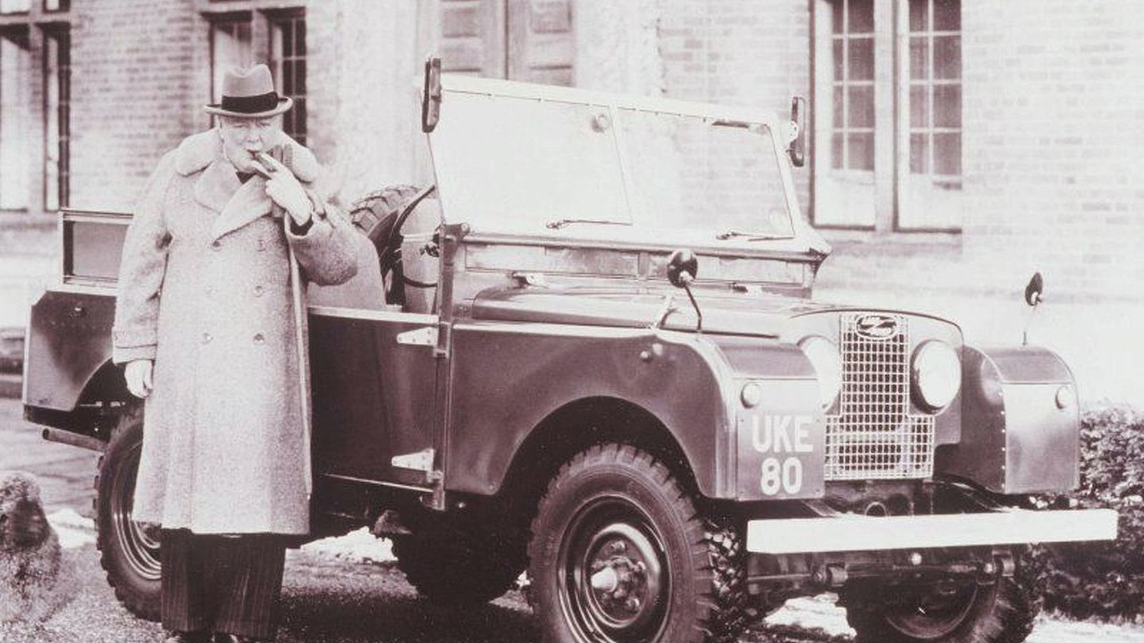 Winston Churchill With Orginal Land Rover Series I Motor1 Com Photos