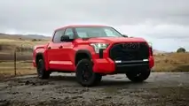 Toyota Tundra Hybrid 2022: Motor1.com Star Awards