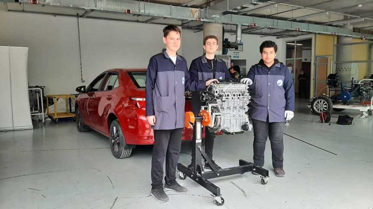 Toyota Otomotiv Sanayi Türkiye Bursa Okulu.