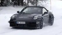Porsche 911 Cabrio facelift spy photo (front)