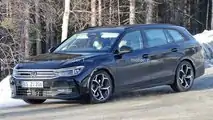 Nuova Volkswagen Passat Variant, le prime foto spia