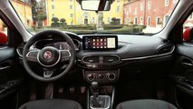 Fiat Tipo Cross Kombi Red