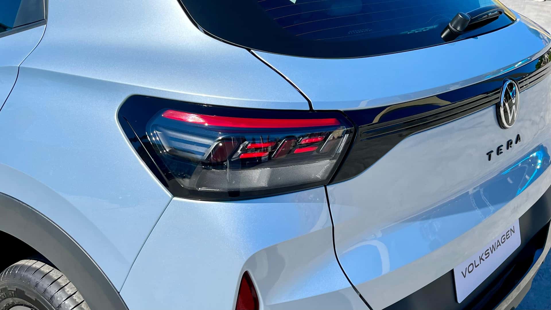 https://cdn.motor1.com/images/mgl/40x0q1/s1/volkswagen-tera-ao-vivo-no-sambodromo-16.jpg