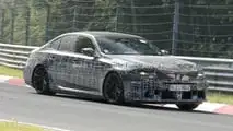 BMW M5 (G90) Facelift im Stil der Neuen Klasse als Erlkönig