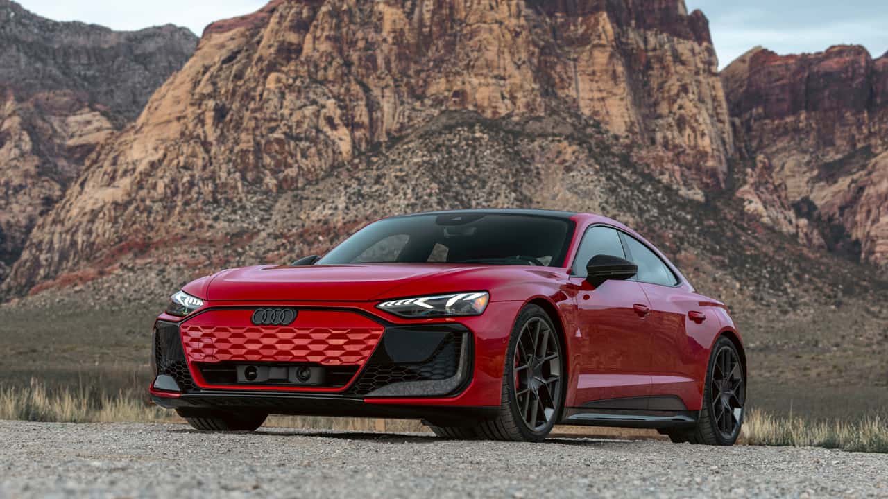 2025 Audi RS e-tron GT Performance
