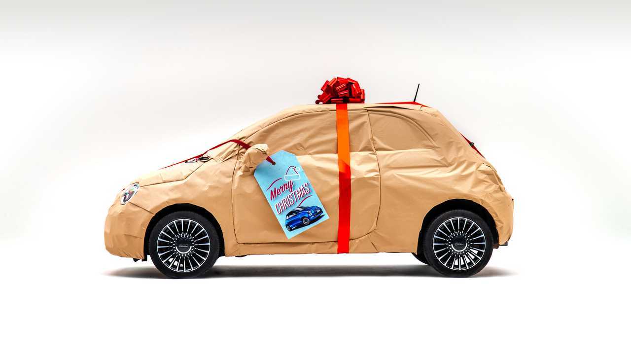 Fiat saves Christmas