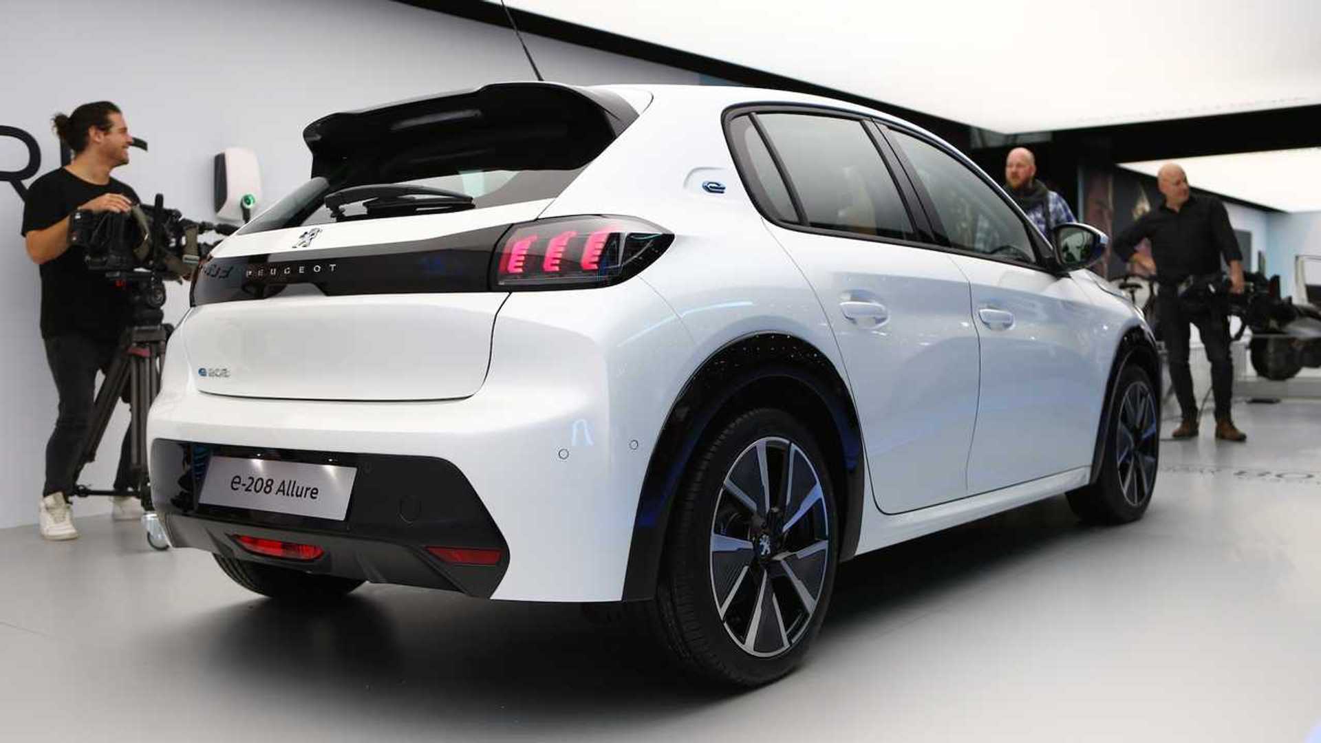peugeot-e-208.jpg