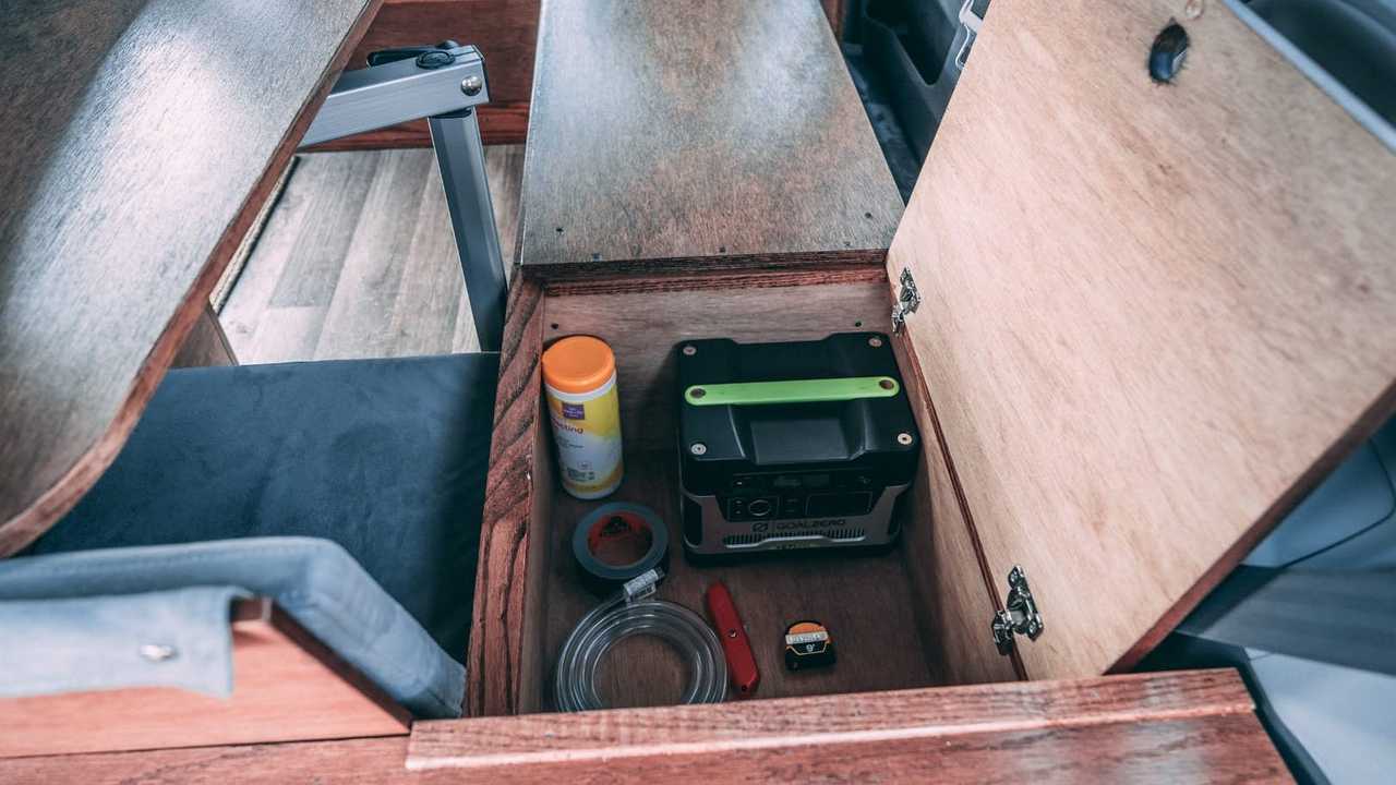Oasis Campervans conversion