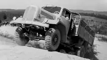 Vor 70 Jahren: Premiere des Schwerlastwagens Mercedes-Benz L 6600 und Omnibus O 6600