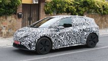 Cupra el-Born, le nuove foto spia