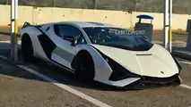 Lamborghini Sian FKP 37 Gesichtet In Der Wildnis