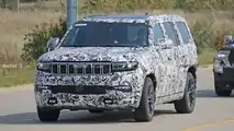 Jeep Wagoneer Spy Photo Front