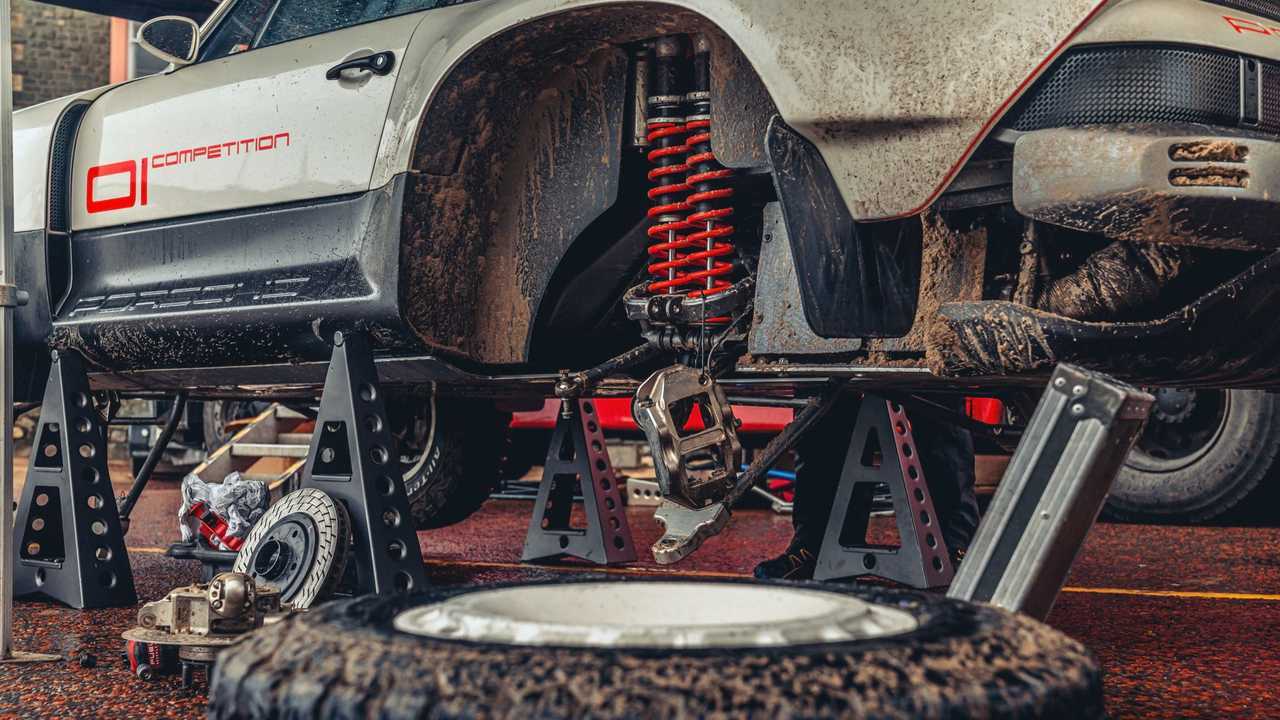 Chanteur Étude de compétition tout-terrain Porsche 911 Safari Suspension