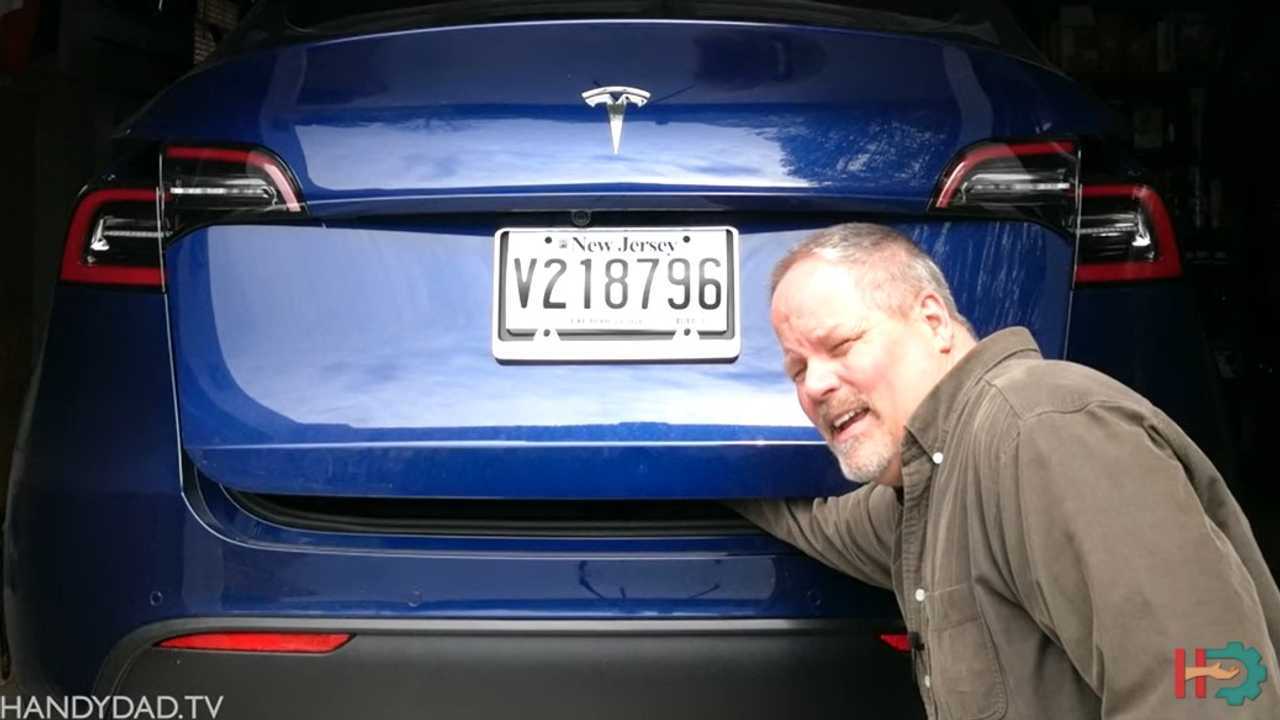 Model y hatch