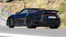 Porsche 911 Turbo trio spy photo