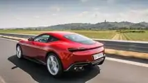 Ferrari Roma nelle Langhe