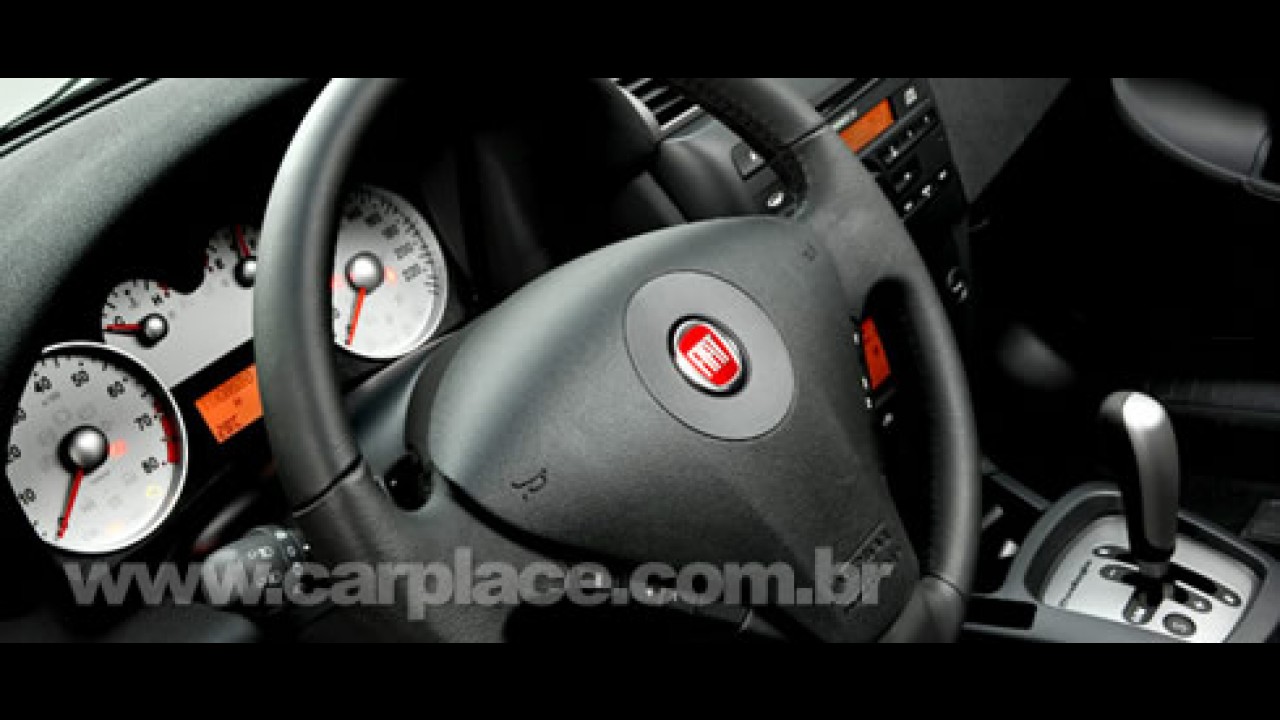 Fiat lança Novo Stilo 2008 com preço inicial de R$ 51.270 e câmbio Dualogic