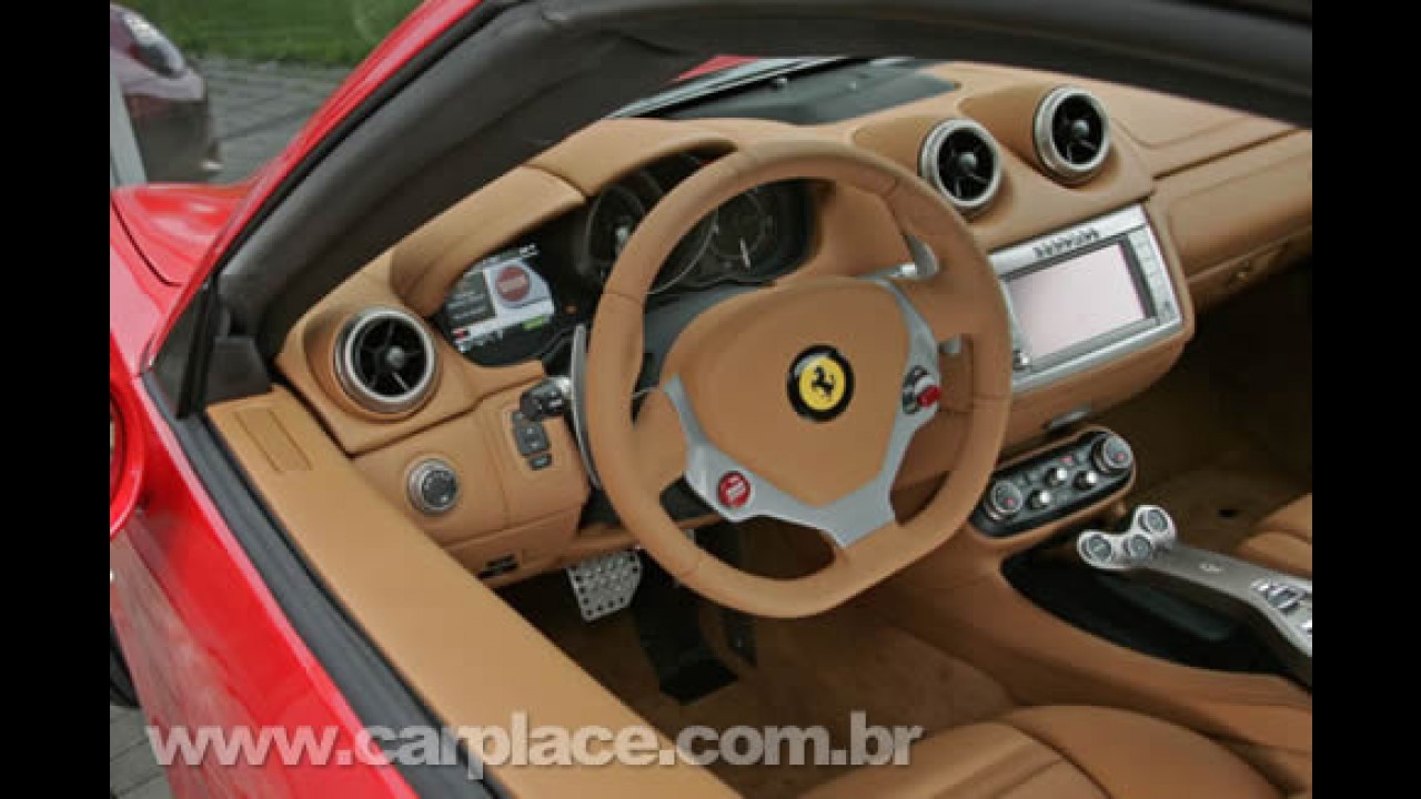 Show!! Novas fotos da Ferrari California GT revelam detalhes do interior e motor
