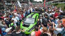 Start öncesi grid, #16 GRT Grasser Racing Team, Lamborghini Huracan GT3: Rolf Ineichen, Jeroen Bleekemolen, Mirko Bortolotti