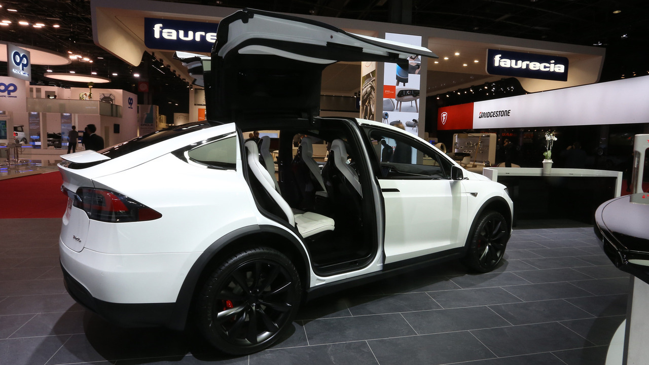 Tesla Model X 2016 Mondial de l'Automobile