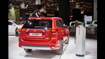 İşte Avrupa İçin Yüzü Yenilenen Mitsubishi Outlander Ve Muhteşem Ralli Versiyonu