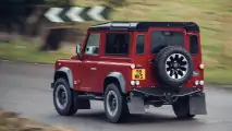 Sondermodell Land Rover Defender V8 Works mit 405 PS
