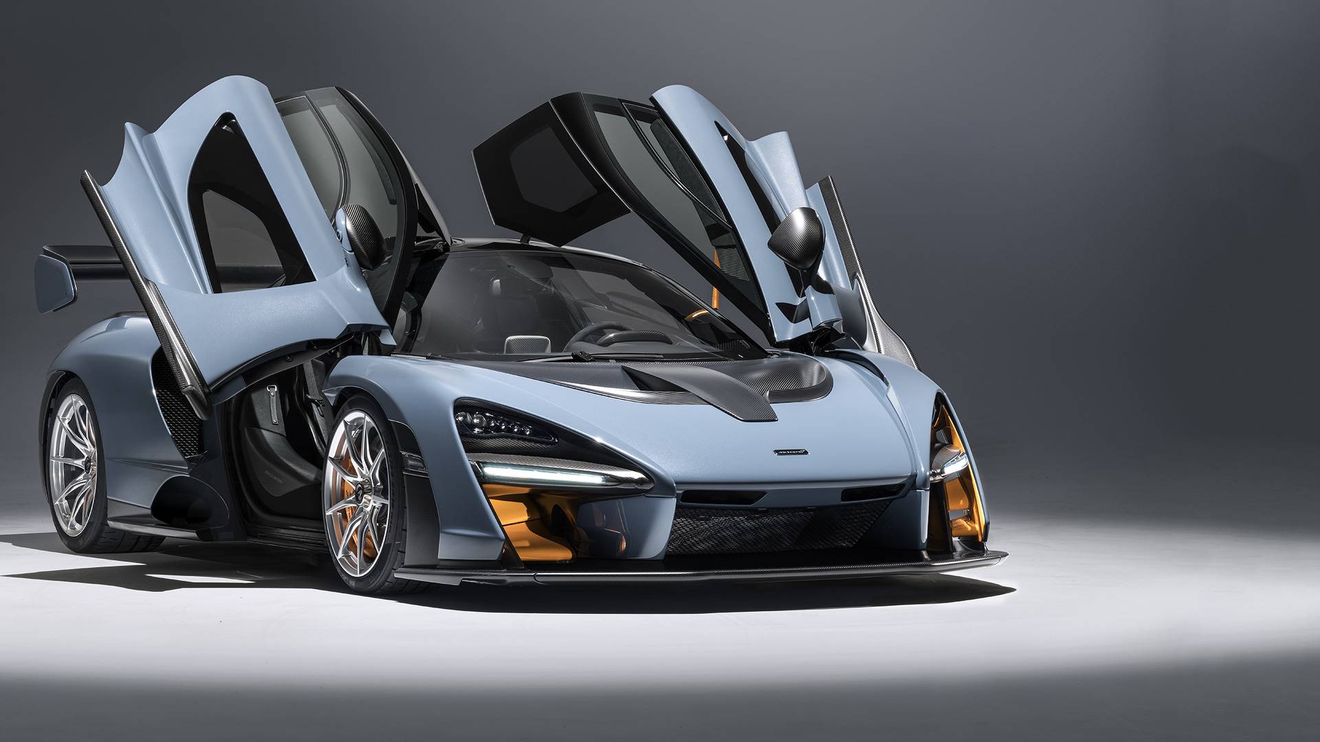 Así suena el McLaren Senna rodando en un circuito