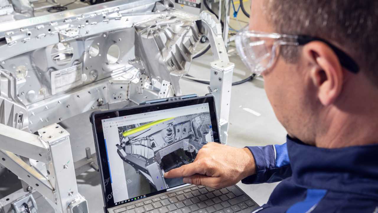 BMW iNEXT, al via la pre-produzione