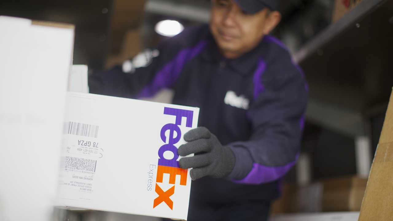 Express Courier FedEx
