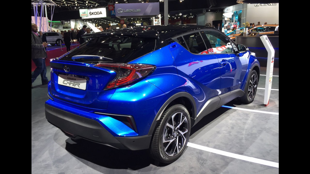 Paris: Toyota C-HR surpreende pelo refinamento e seria uma boa pedida para o Brasil