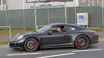 2019 Porsche 911 spy photo