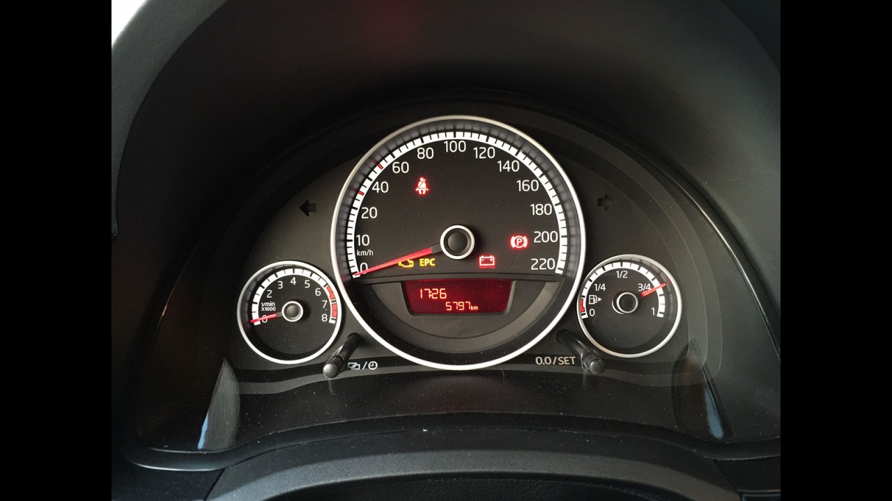 Teste CARPLACE: Fiesta EcoBoost e up! TSI, os 1.0 turbo vieram para ficar