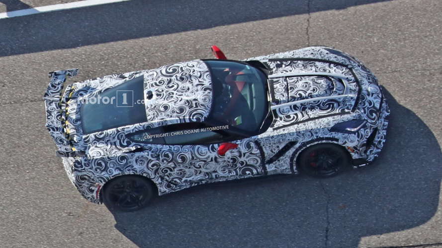2018 Chevy Corvette ZR1 casus fotoğrafları