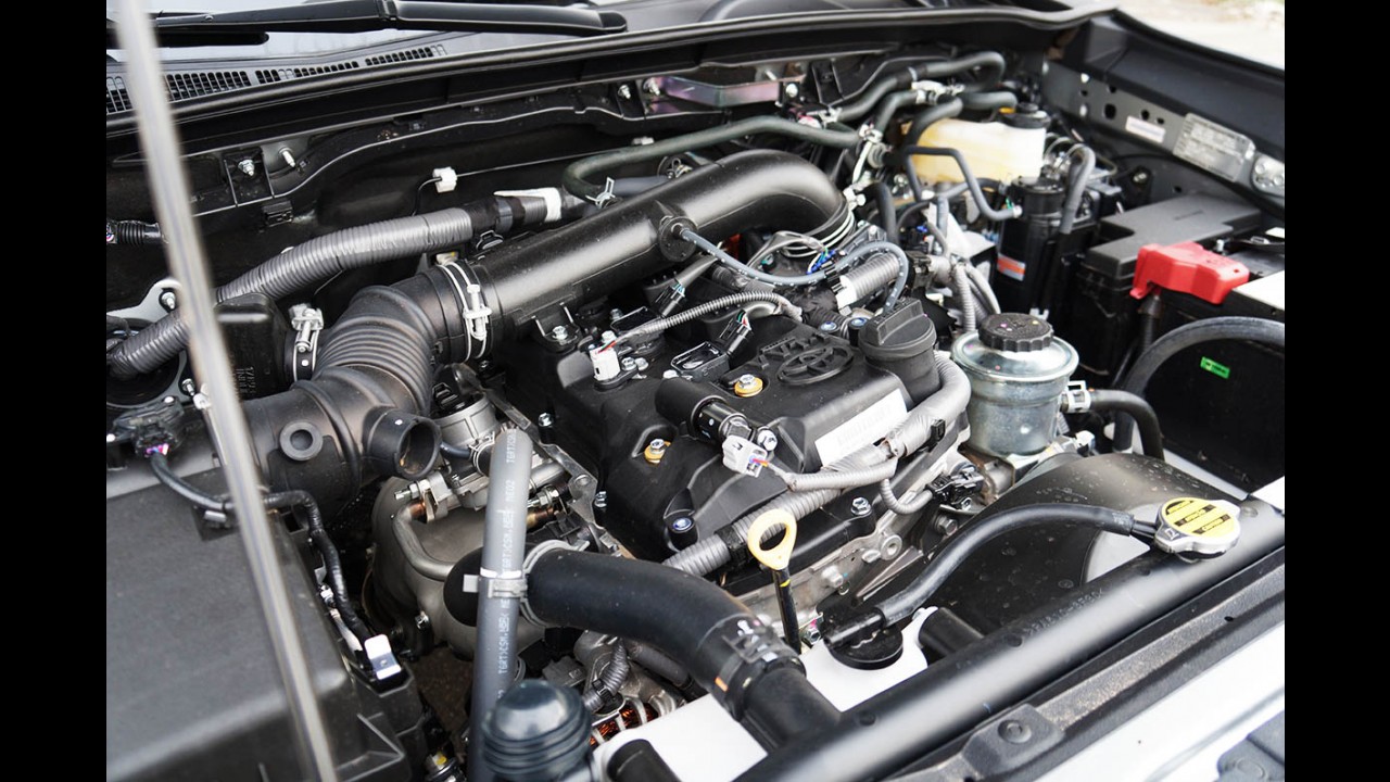 Teste Rápido: Nova Hilux 2.7 Flex não tem o mesmo apelo das versões a diesel