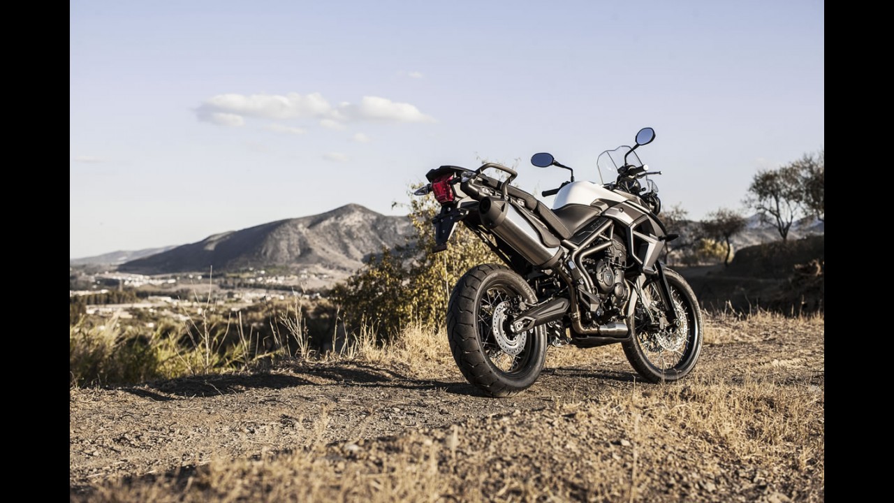 Triumph anuncia novas Tiger 800 XR e XC "básicas" - veja preços