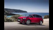 Nuova Ford S-MAX