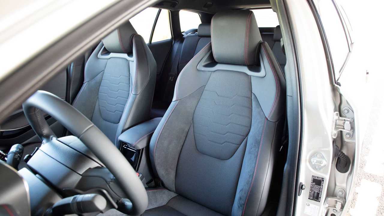 Prueba Toyota Corolla Touring Sports 180H Advance