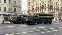 Launcher des Flugabwehrraketensystems S-400 auf MAZ-543M Chassis