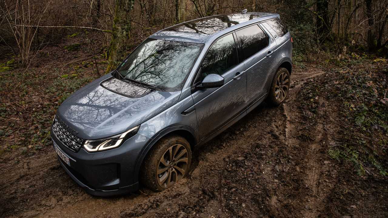 Land Rover Discovery Sport P300e