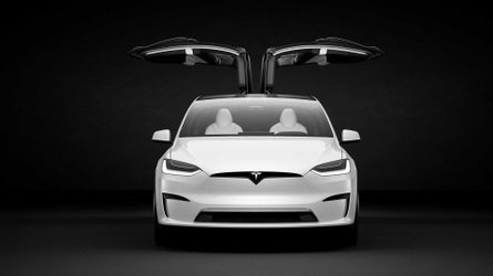 Refreshed Tesla Model X Out Driving New Interior Yoke Wheels