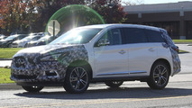 2016 Infiniti QX60 spy photo