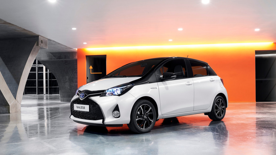 2016 Toyota Yaris (UK-spec)