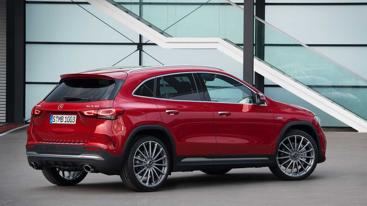 Mercedes-Benz GLA 35 AMG 2021