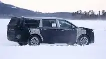 Kia Sedona Spy Photos