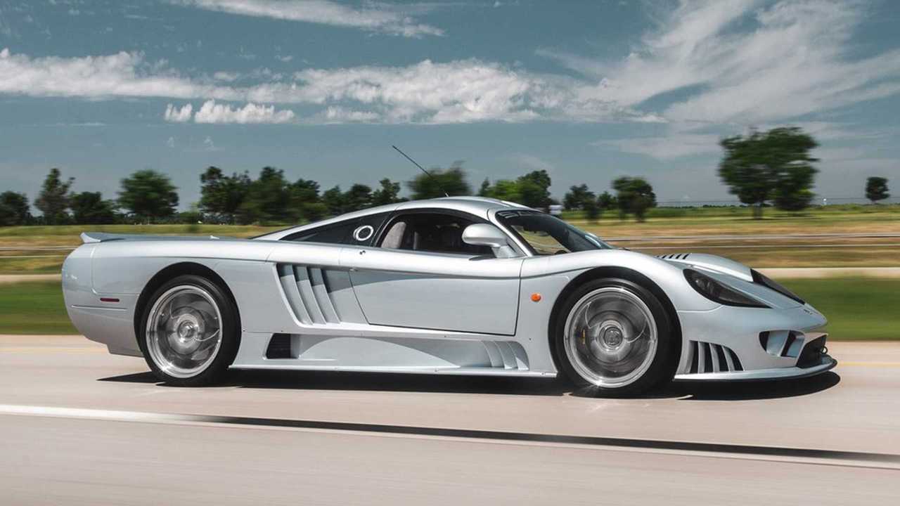 سيارة Saleen S7 الخارقة المذهلة لعام 2003 تتجه إلى باريت جاكسون