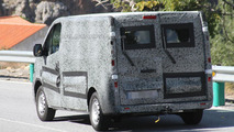 2015 Renault Trafic spy photo