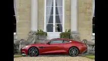Aston Martin Vanquish: nuove foto
