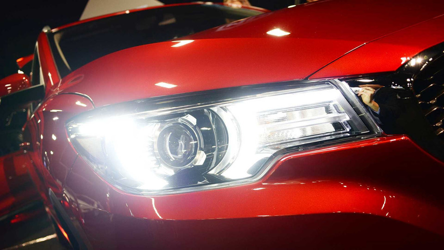 2017 MG XS